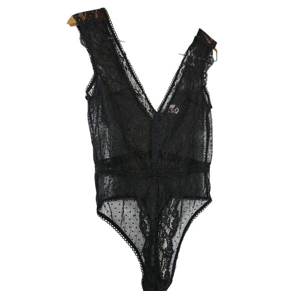 Victoria's Secret Teddy bodysuit Limited Edition Black sheer lace Size Medium - Picture 2 of 7